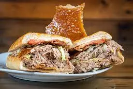 Sanduche de Pernil